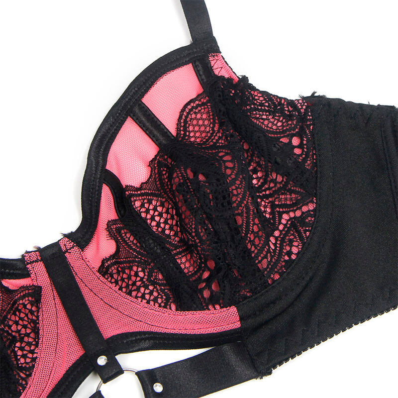 CONJUNTO DE SUTIÃ COM ZÍPER E MALHA EM COURO VERNIZ ROSA TAMANHO S/M