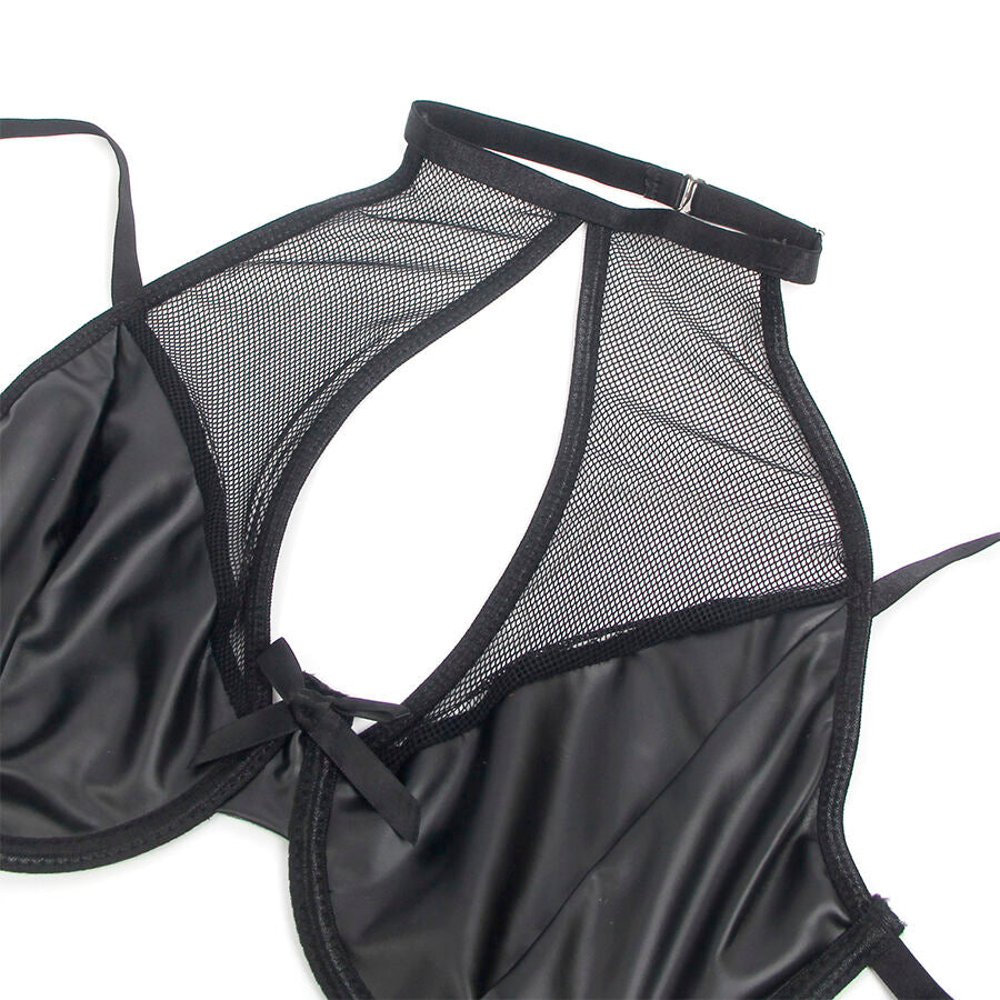 CONJUNTO DE SUTIÃ E SAIA DE COURO PRETO